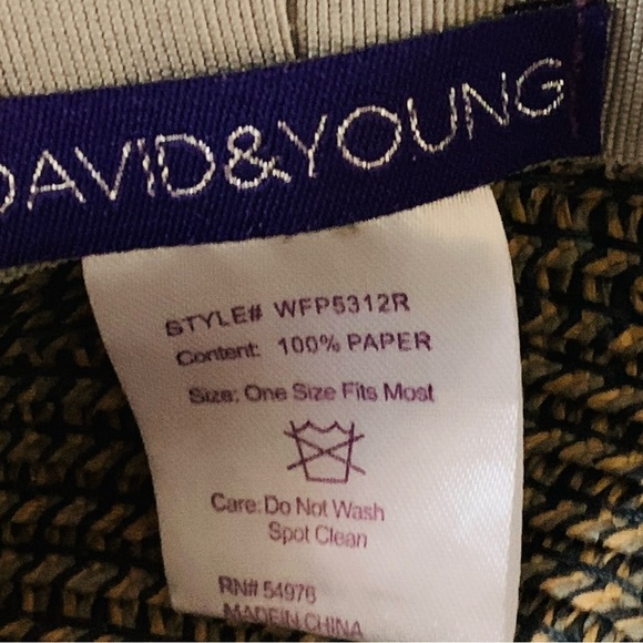 David & young hat main image 9